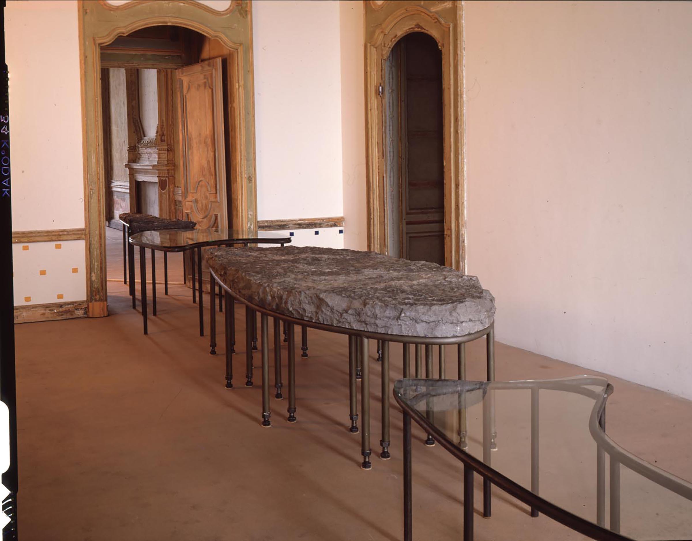 Mario Merz, Chambre du0027amis, 1986